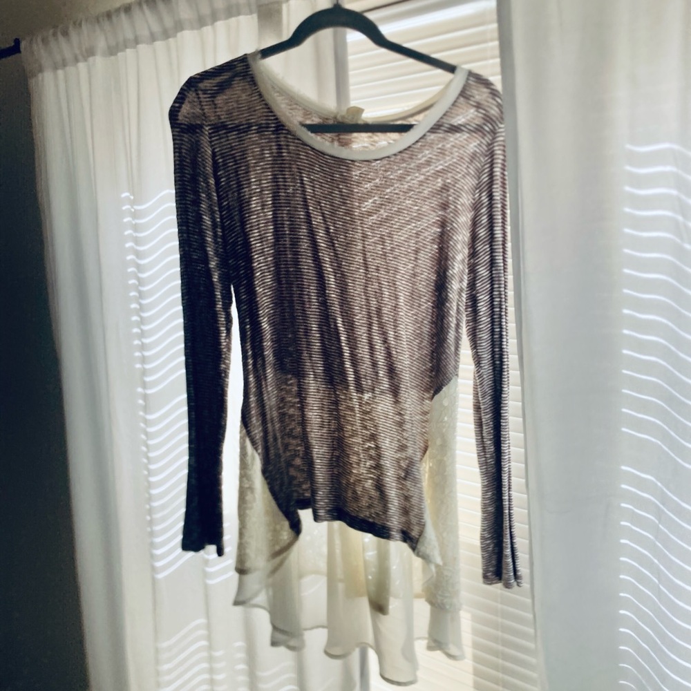 Women’s Striped Flowy Top